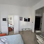 Tiny House * 巴里