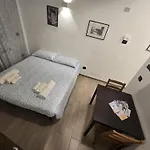 Tiny House *
