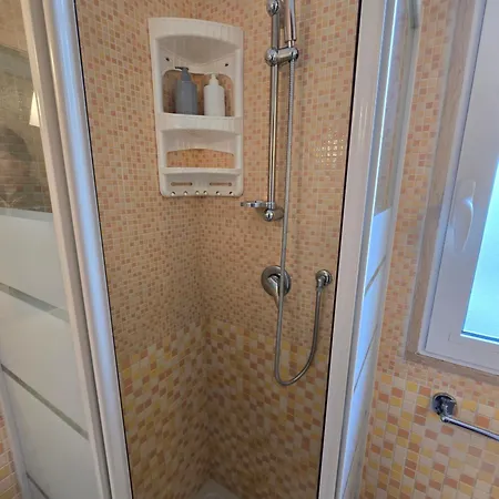 Apartament Tiny House Bari